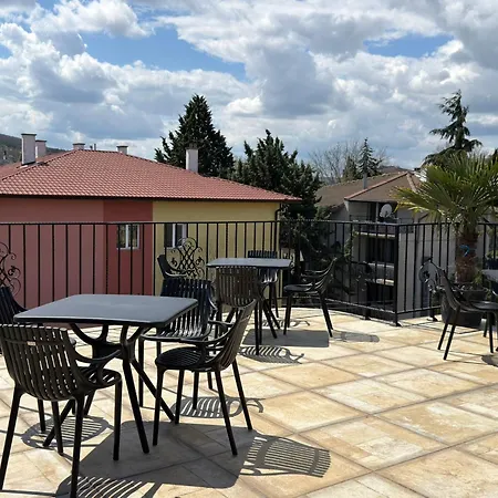 Къща за гости Relax Boutique House