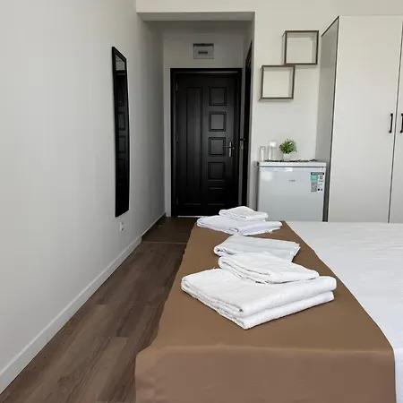 Къща за гости Relax Boutique House 3*